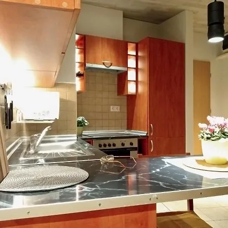 Far Apartment