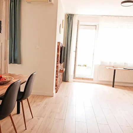 Far Apartment Budapest